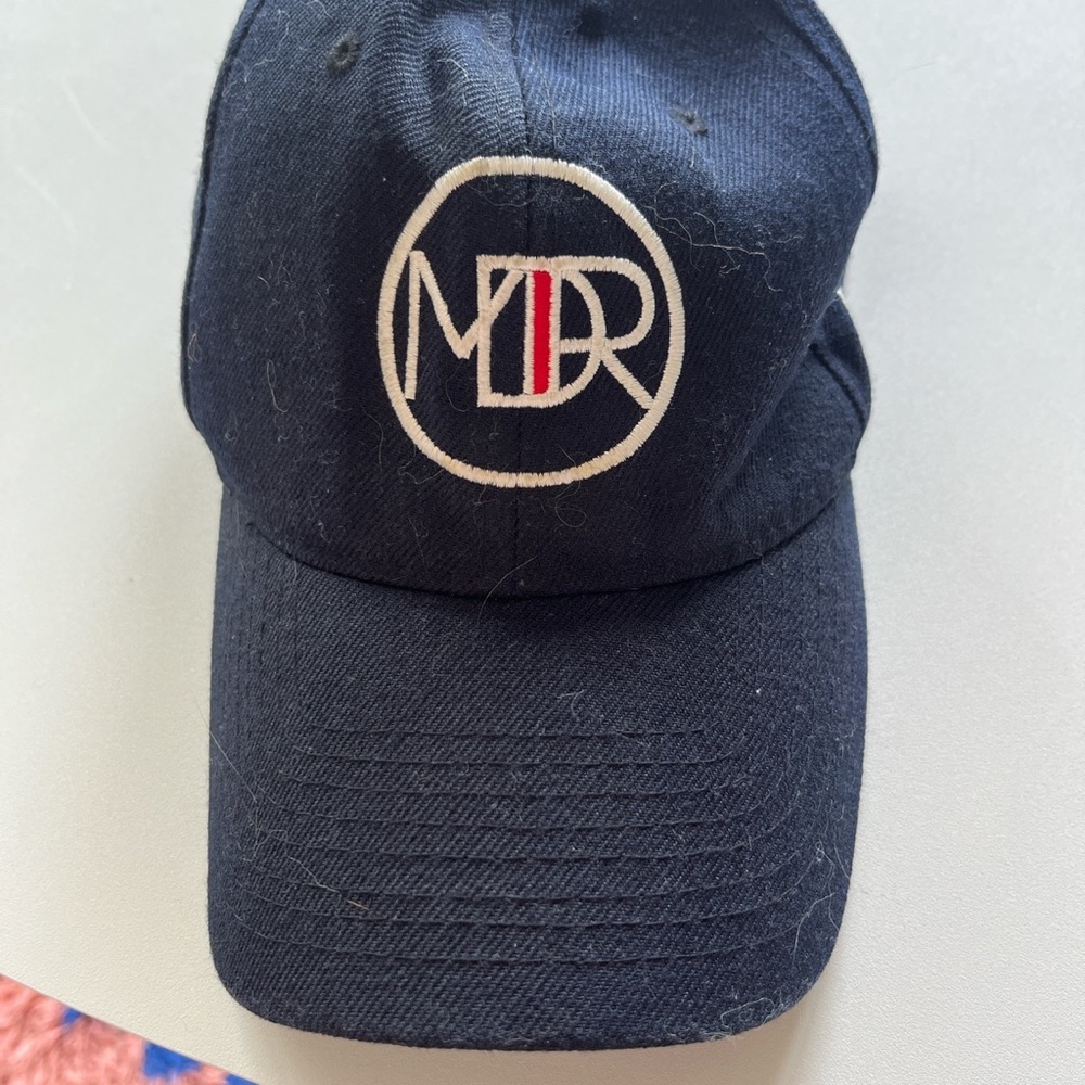 Milano Di Rouge baseball cap